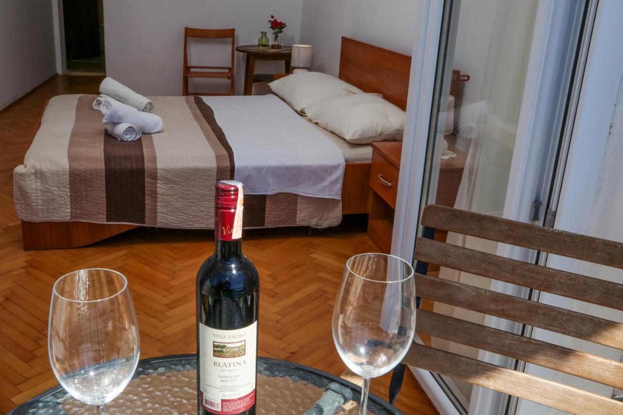 Duje Apartments Milna Μίλνα Εξωτερικό φωτογραφία