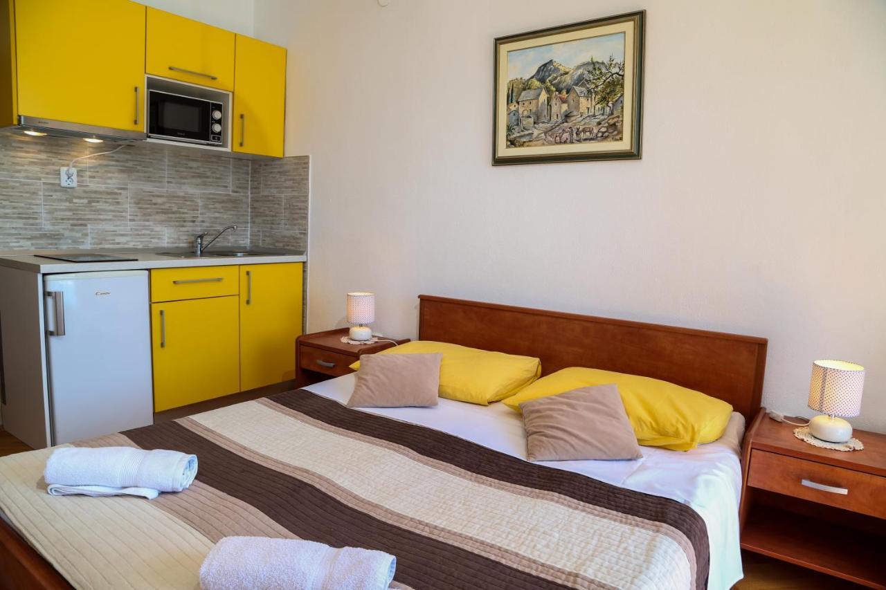 Duje Apartments Milna Μίλνα Εξωτερικό φωτογραφία