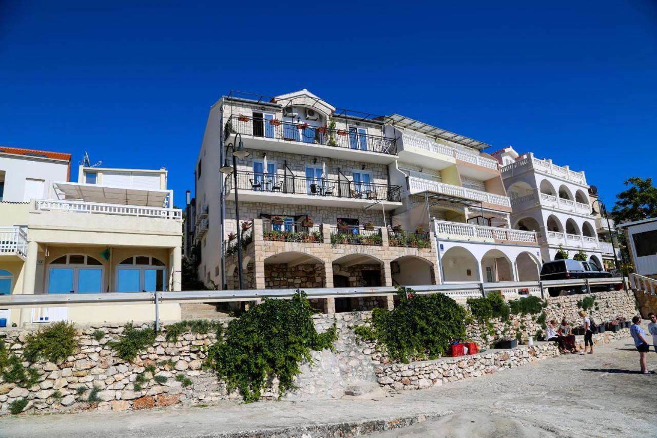 Duje Apartments Milna Μίλνα Εξωτερικό φωτογραφία