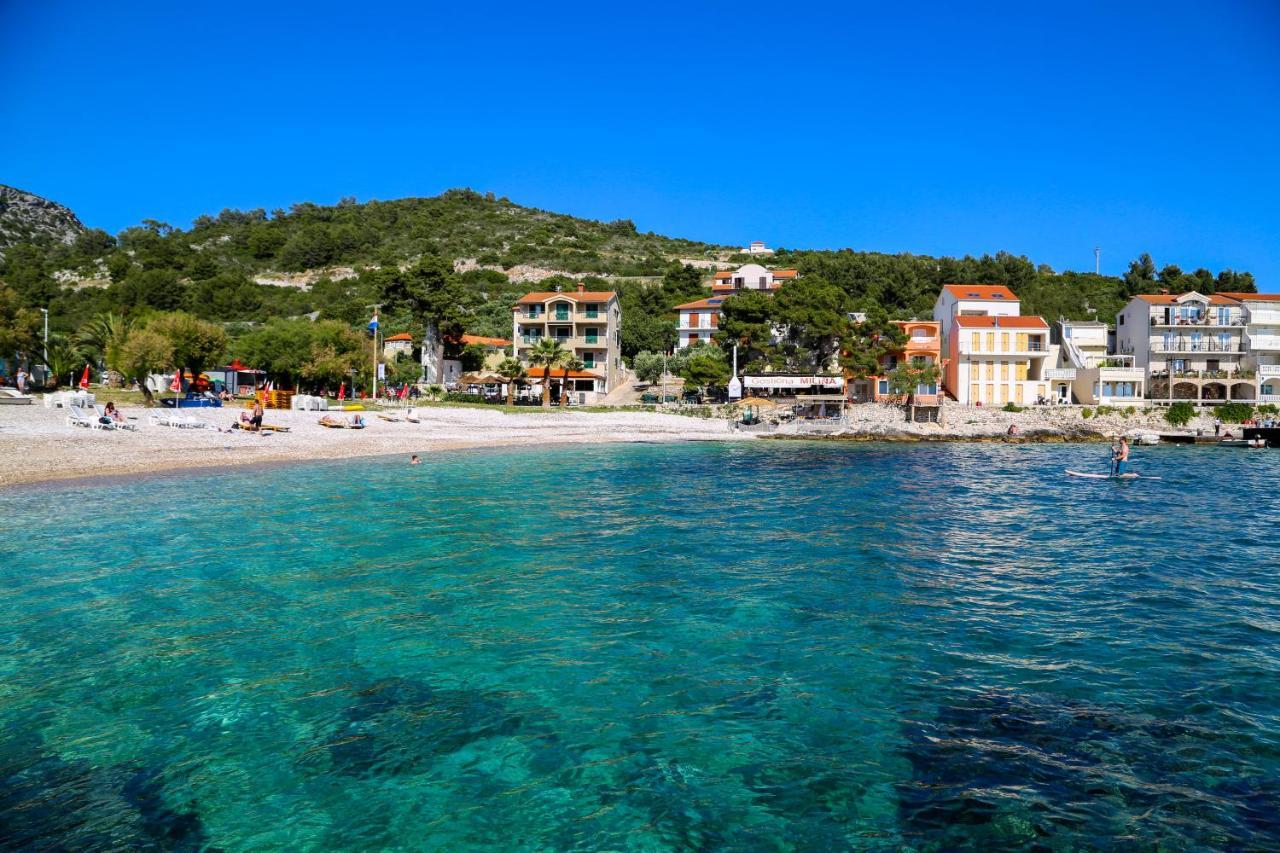 Duje Apartments Milna Μίλνα Εξωτερικό φωτογραφία